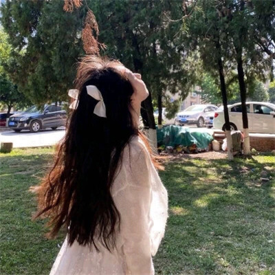 女生干净又好看的气质头像