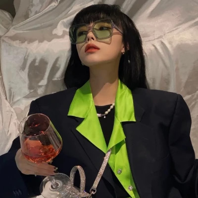 2025微信头像女人高清真人