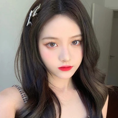 2025真人头像女最新版的微信
