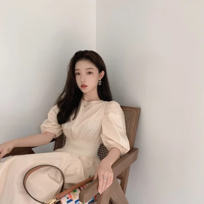 2025年女生最潮流的微信头像