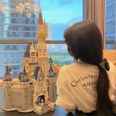 2025微信头像最新版图片女
