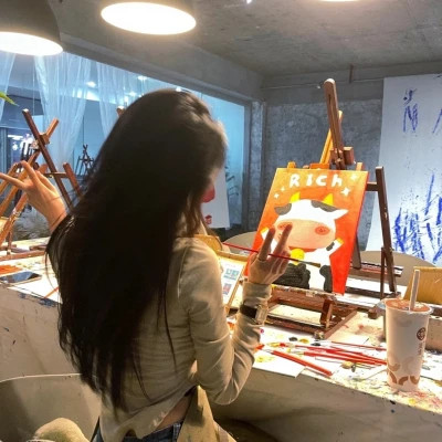 2025微信头像最新版图片女