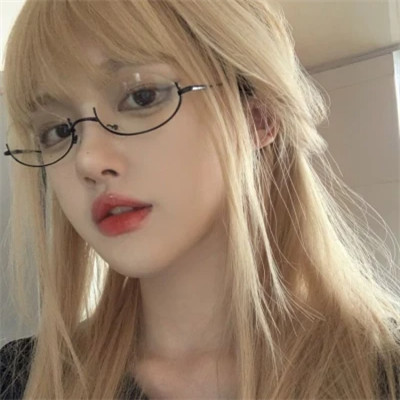 2025微信头像最新版图片女