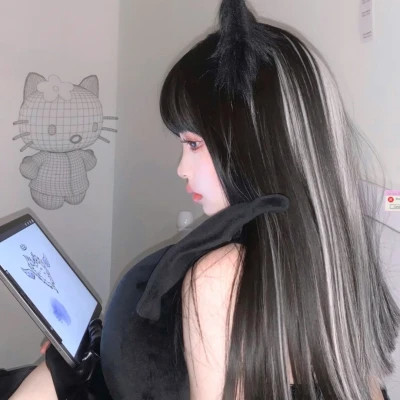 2025微信头像最新版图片女