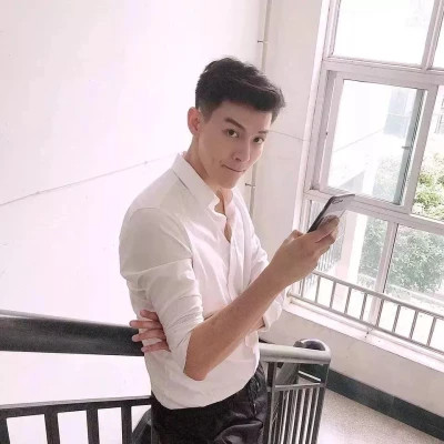 2025最火一男一女真人情侣头像