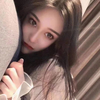 2025最火一男一女真人情侣头像