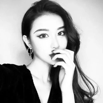 2025最火一男一女真人情侣头像