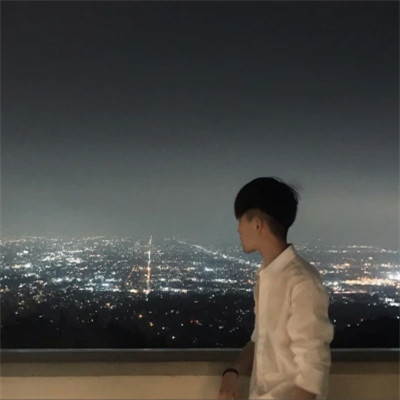 真人一人一半情侣头像