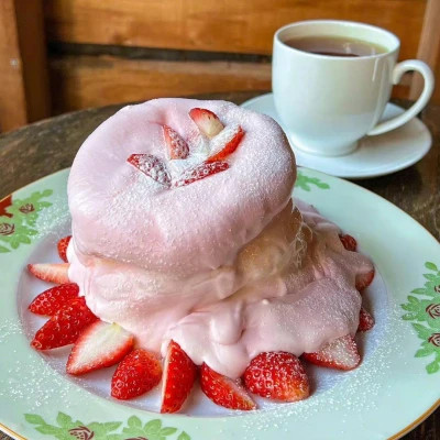 多风格的草莓蛋糕头像图片