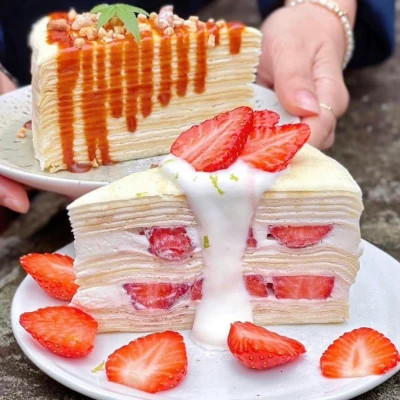 美味可口草莓蛋糕微信头像图片