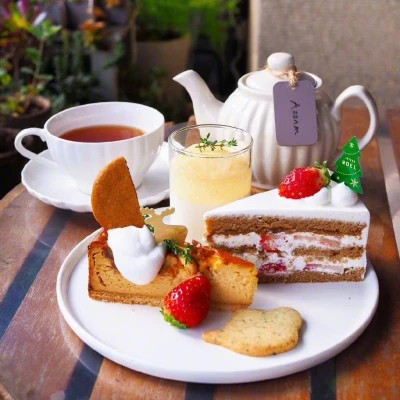 美味可口草莓蛋糕微信头像图片