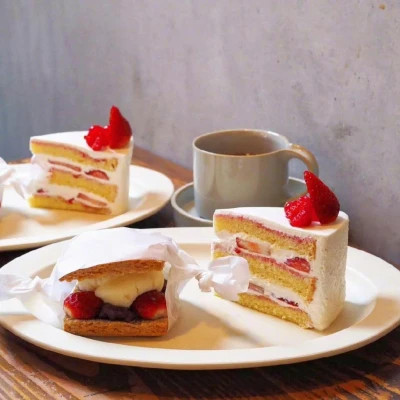 美味可口草莓蛋糕微信头像图片