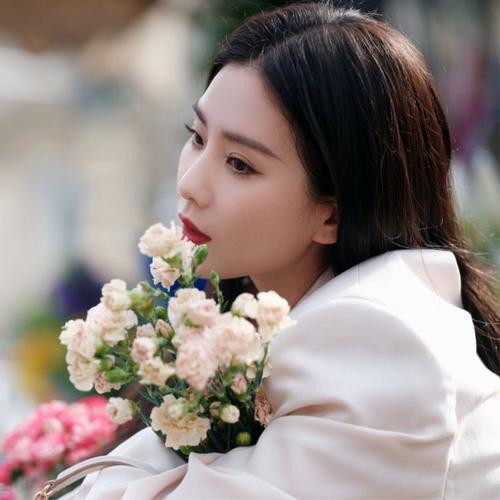 头像图片2025唯美最新款女