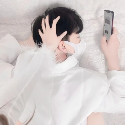 情头一男一女一左一右真人