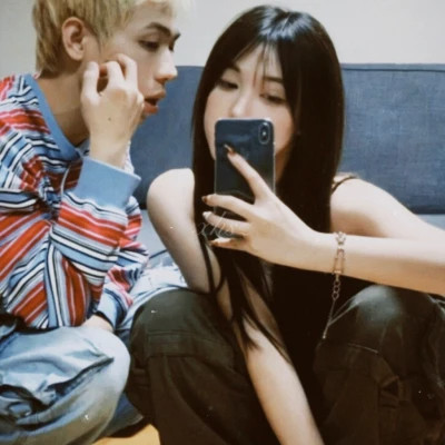 甜蜜幸福超级好看的胶片感情侣头像