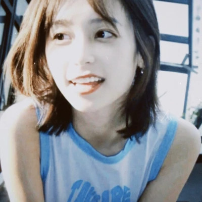 胶片质感女头青春高清