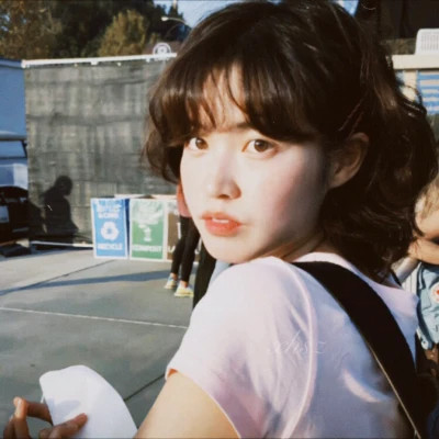 胶片质感女头青春高清