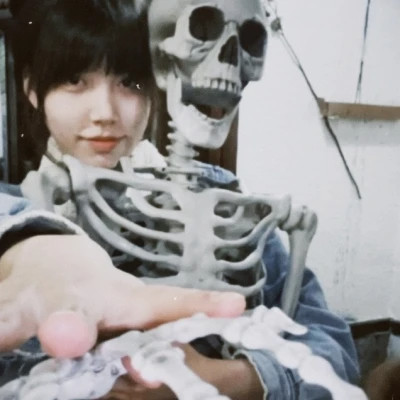 真人复古胶片女头高清图片