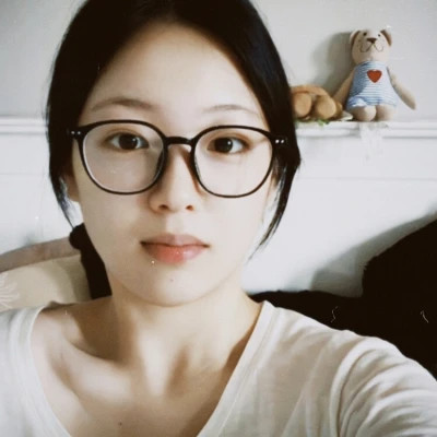 女生复古胶片风小众头像图片