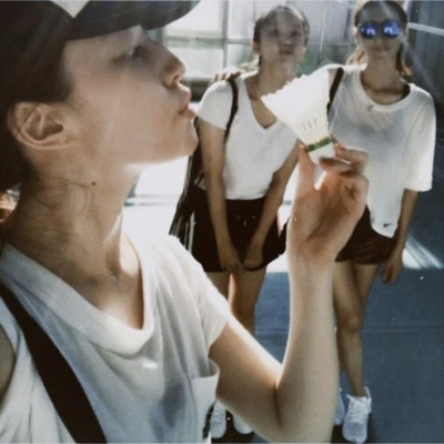 女生复古胶片风小众头像图片