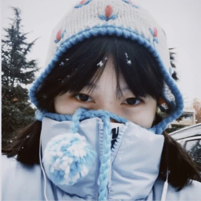 胶片女头阳光青春真人图片