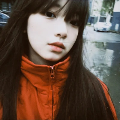 小众复古胶片女生头像