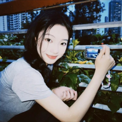 胶片类型女生头像图片