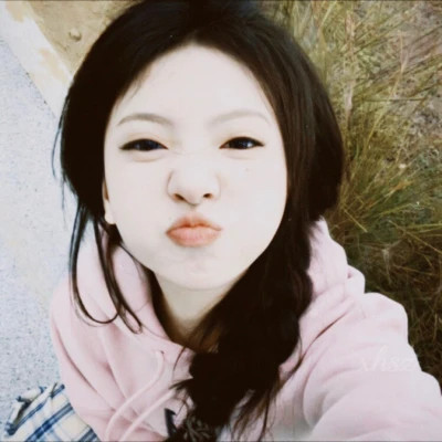 胶片高级感女头高清
