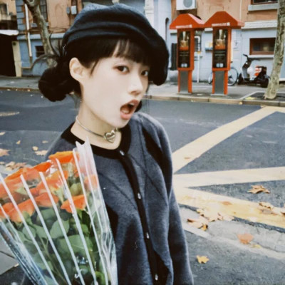 胶片高级感女头高清