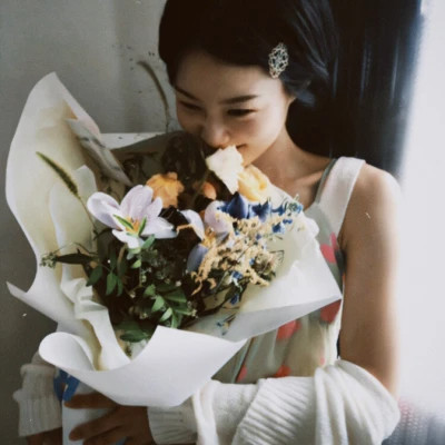 胶片风格头像女高清