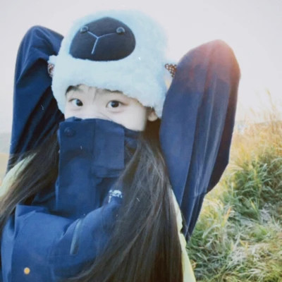 漂亮女生头像胶片高清