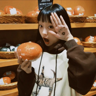 漂亮女生头像胶片高清