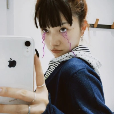 好看的胶片女生头像真人