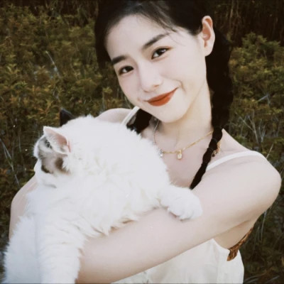 复古胶片风小众头像女生