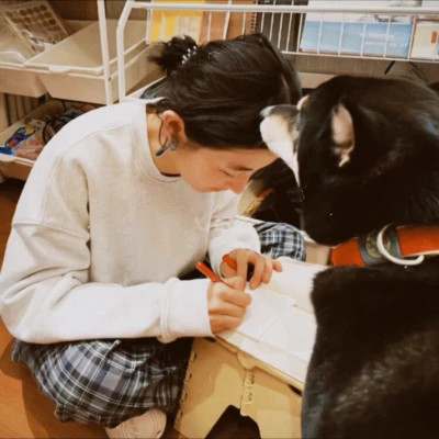 好看女生头像胶片质感真实