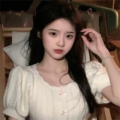 真人优质感女头像高清