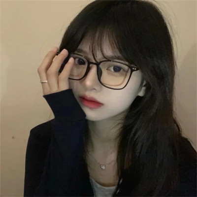 真人优质感女头像高清