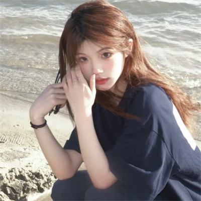 真人优质感女头像高清