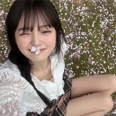真人优质感女头像高清