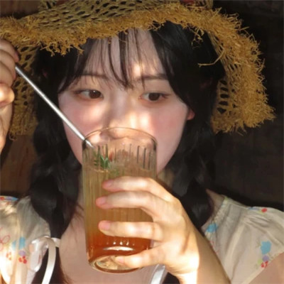 2025年最新头像图片女