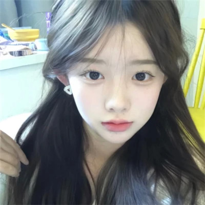 2025年最新头像图片女