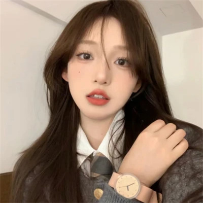 2025超火微信头像女真人