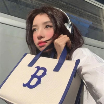 女人专用的微信头像真人