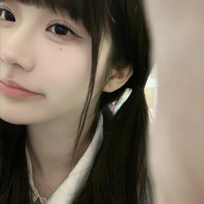 精选微信女生头像真人