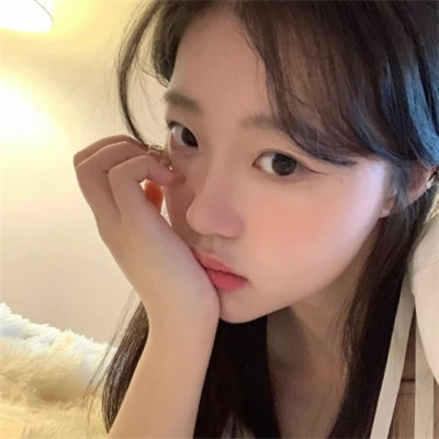 精选微信女生头像真人