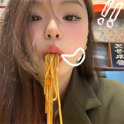 精选微信女生头像真人