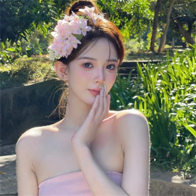 精选微信女生头像真人