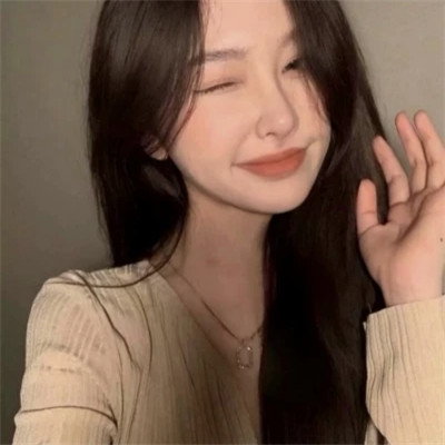 微信女生时髦头像真人