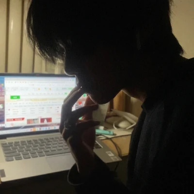 2025年好看微信头像男