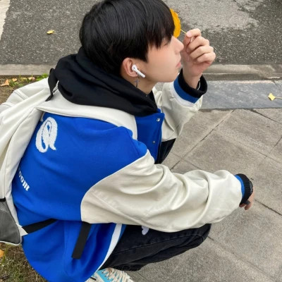 男生2025最流行头像图片